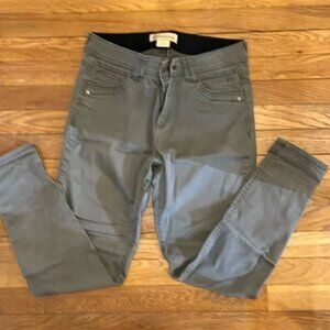 Democracy Green “Ab” technology pants size 10